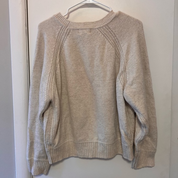 Universal Threads Sweater - Picture 2 of 3